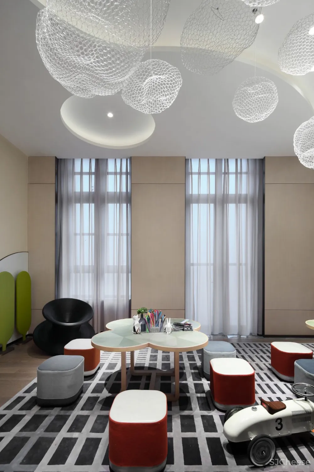 東合新作 / 融创臻园售楼部