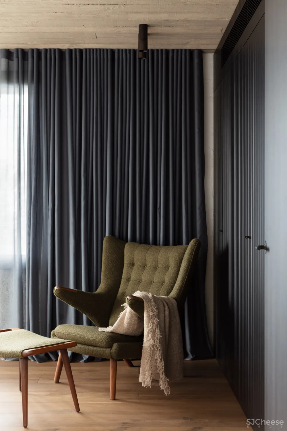 乡下盖房子,用这种木纹混凝土,温暖又高级!