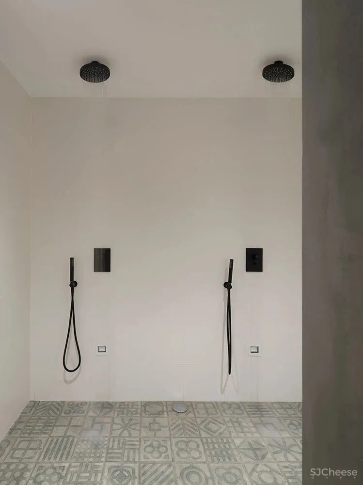 极致白与原木诠释的极简主义 Susanna Cots新作