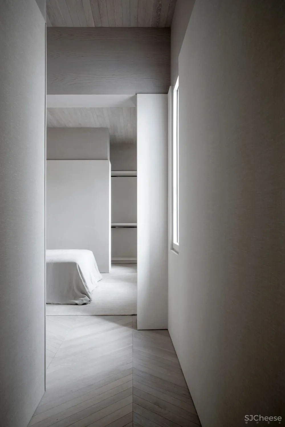 Conrad Architects 现代舒适 自然大气