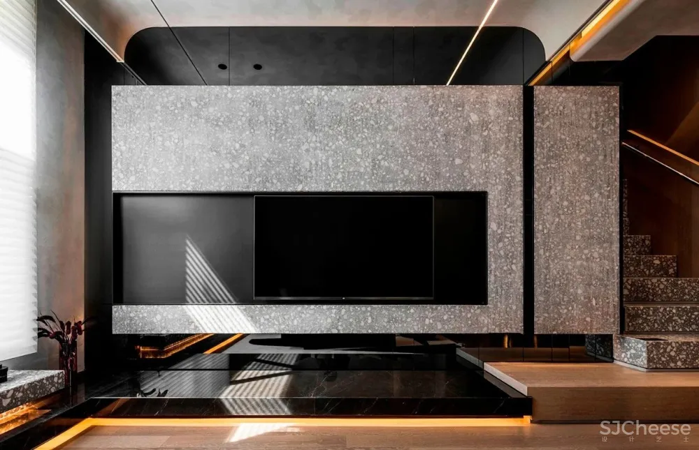 空间序曲 唐忠汉新作