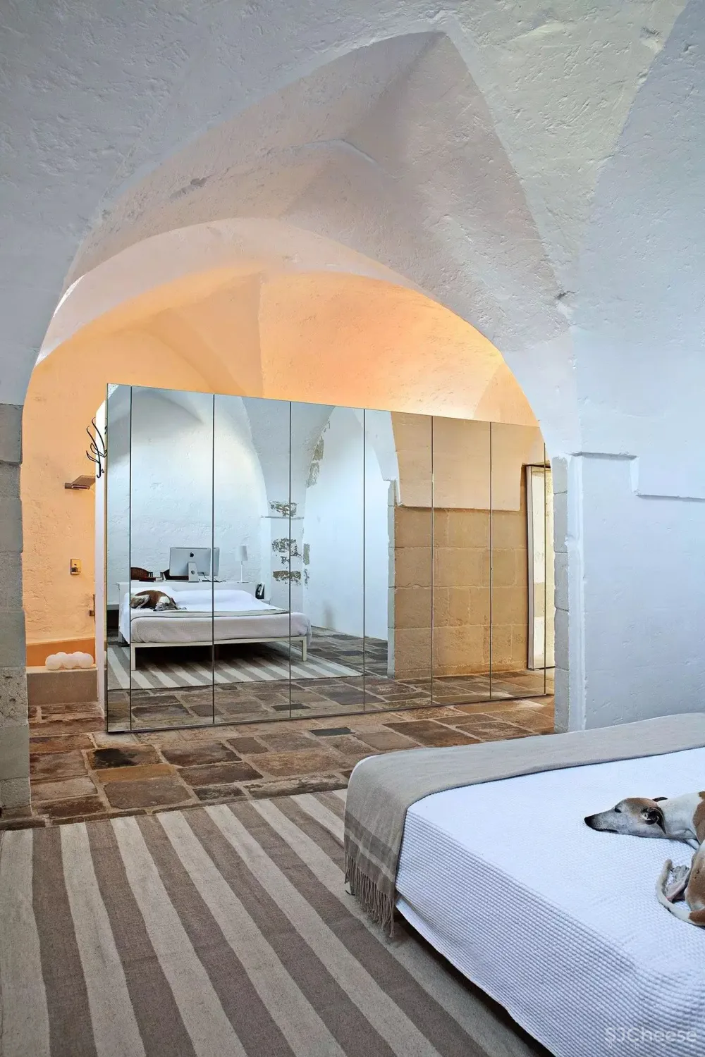 159 年历史的遗迹艺术酒店,收藏了极简、侘寂、巴洛克、拜占庭等风格!