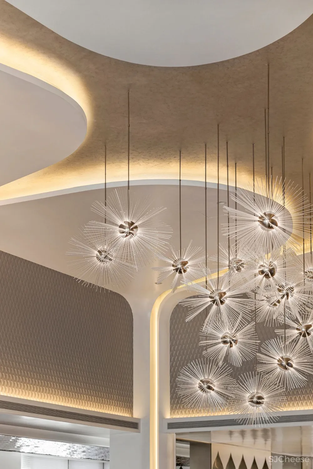 旭辉 x S.U.N丨如夏花一样对生活的狂热