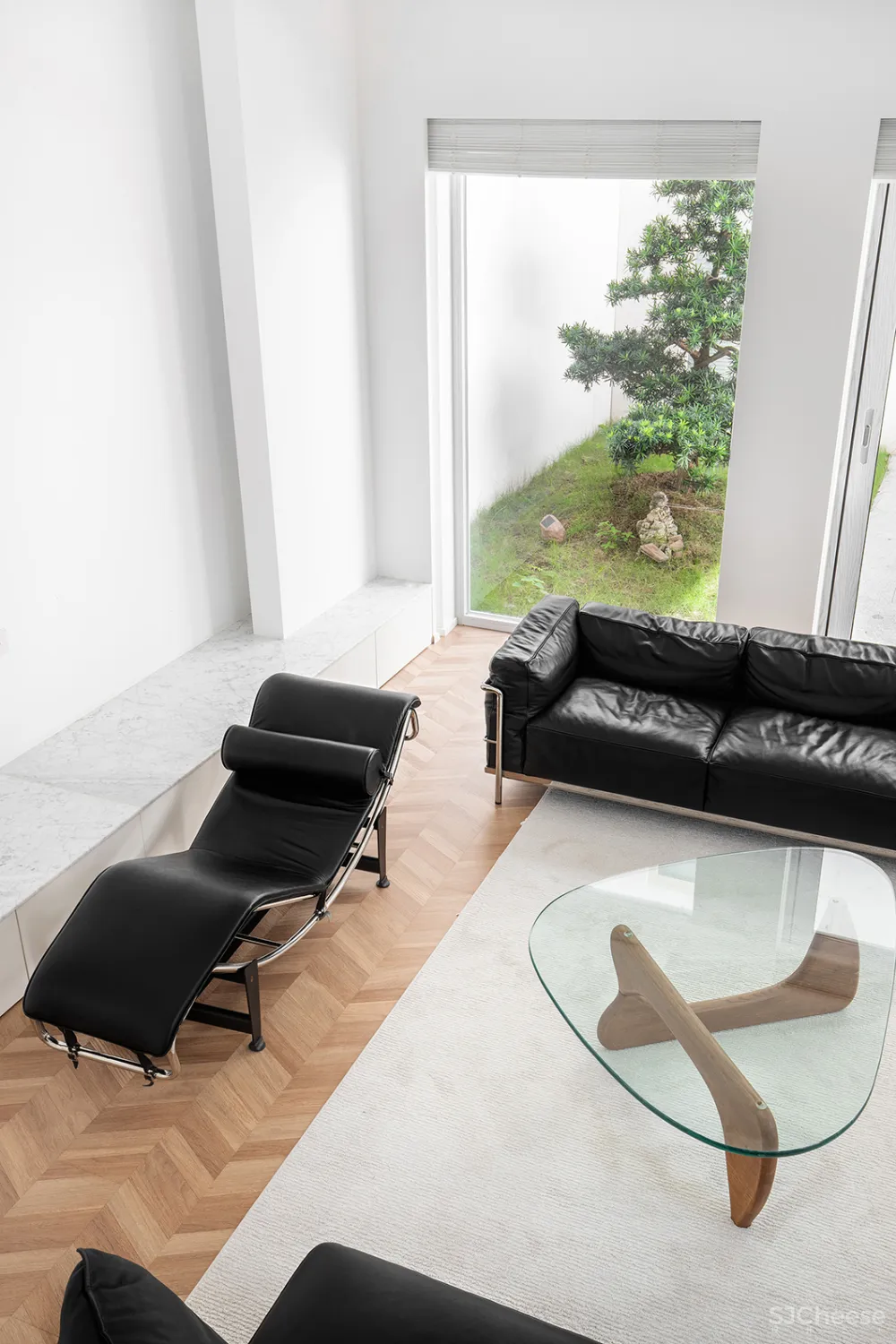 460㎡极简白别墅设计,极简即极奢!