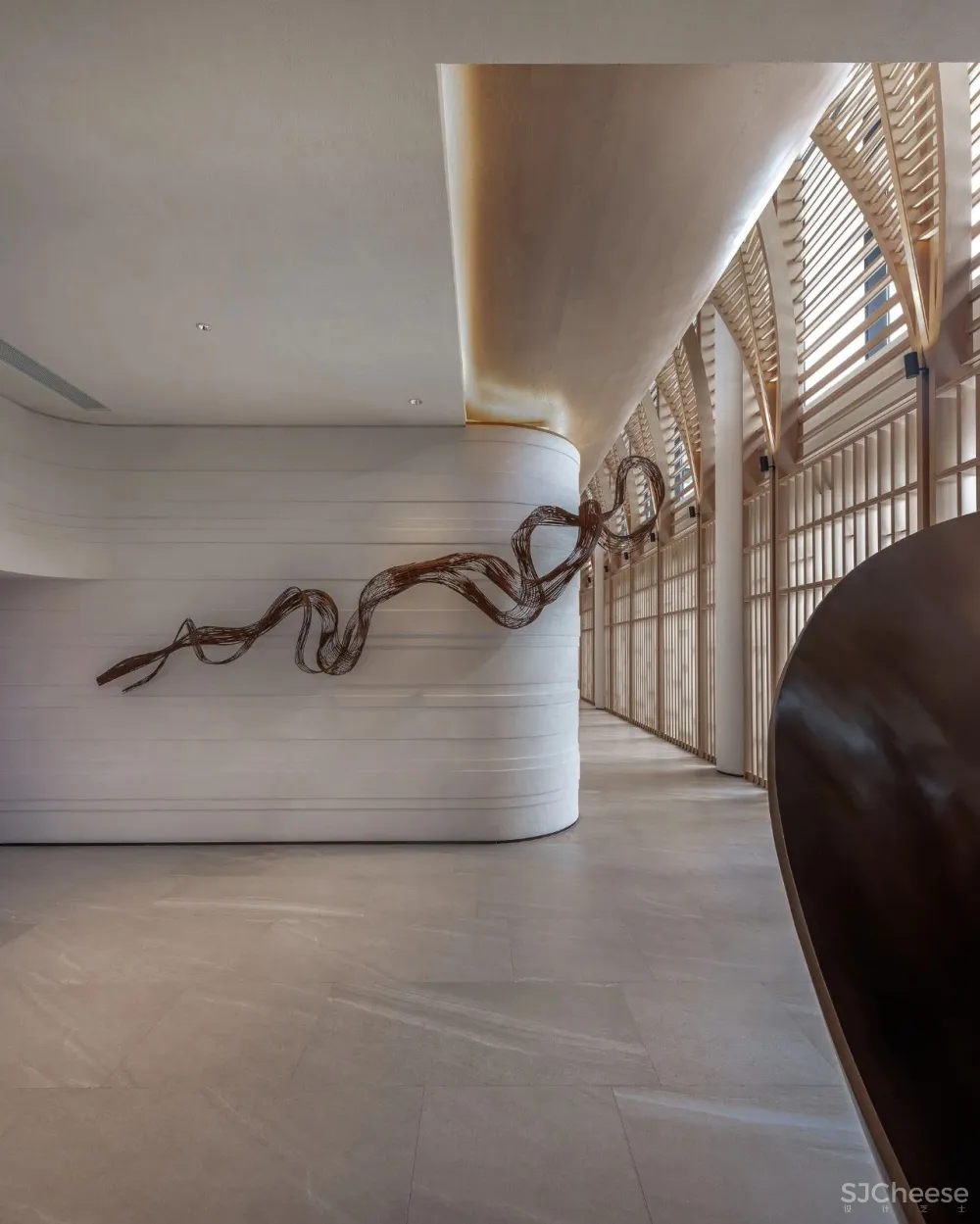 重庆滨江边的“时光之轮” 元禾大千