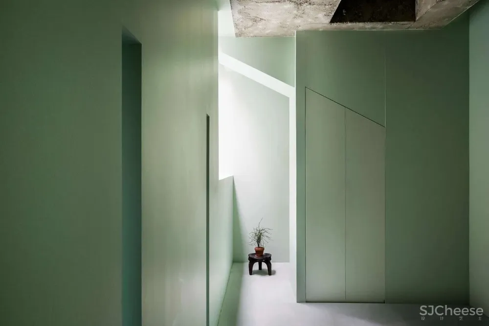 他十七年前设计的老房,现在五千万成交,这设计是真黑