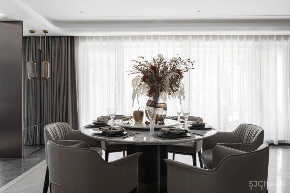 元禾大千：现代空间中的《瑞鹤图》