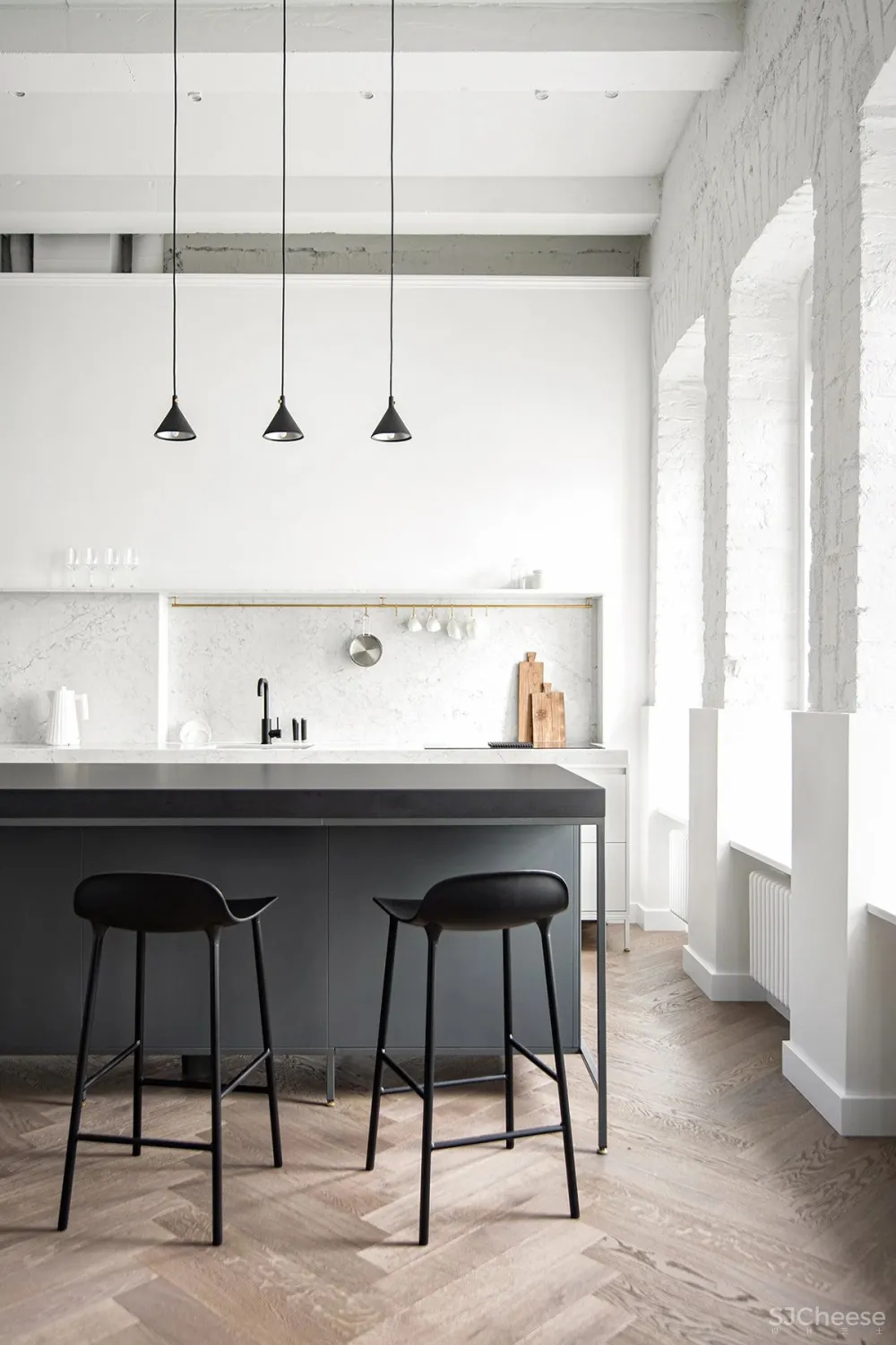 114㎡ 老房翻新,起居室加个“盒子”瞬间多出两间房