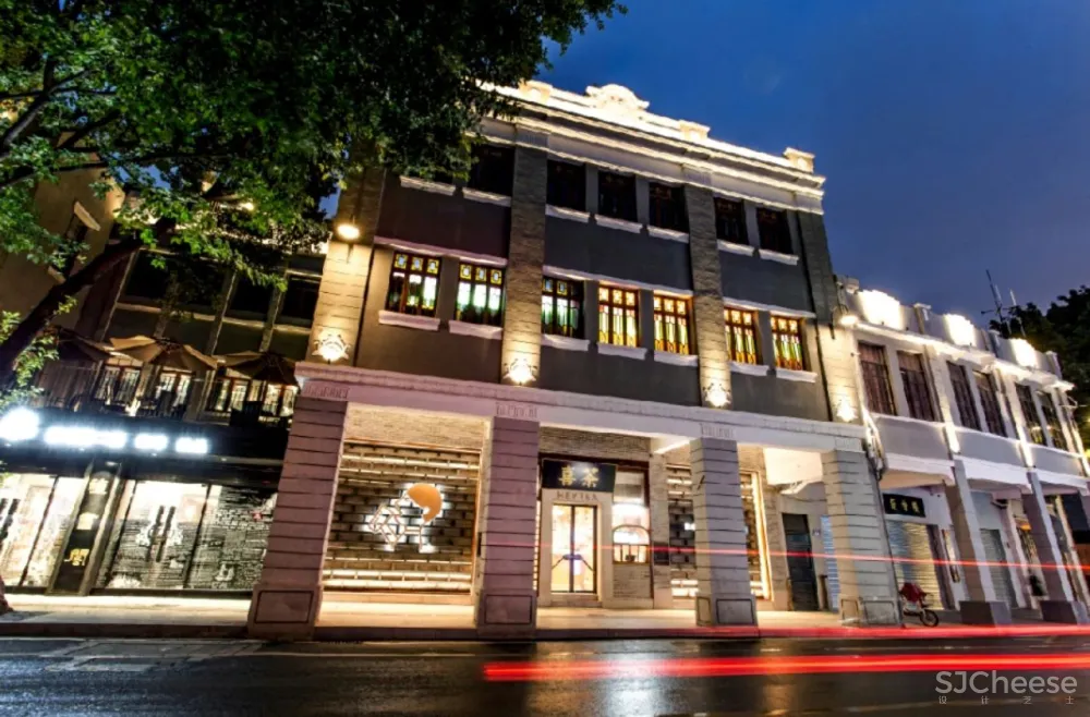 喜茶广州永庆坊店 ，这设计风格竟然是......