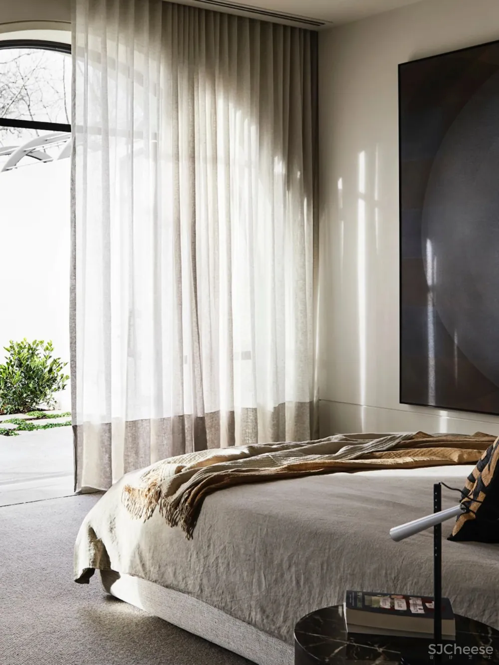 甄选国外优秀设计 墨尔本HuntingTower:自然主义的拱形豪宅