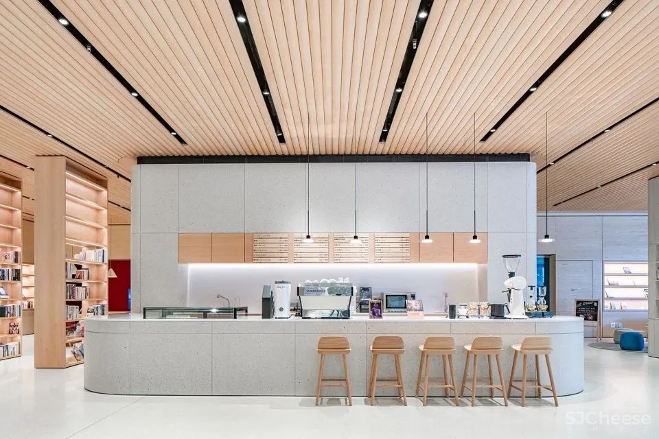 天津“NIO蔚来”旗舰店 Raams Architecture Studio