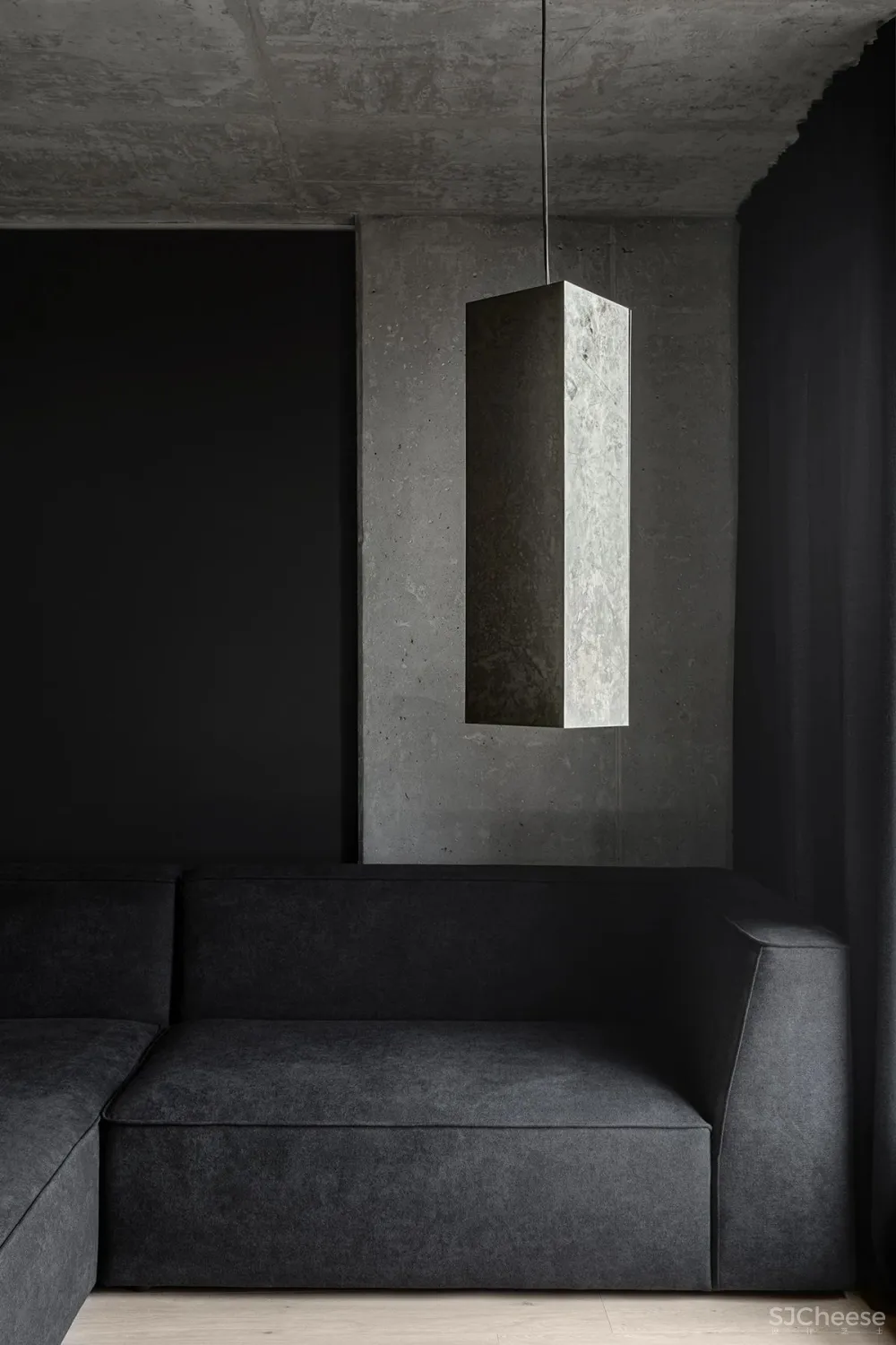 43㎡黑色小户型住宅,网友:这才叫一个人的豪宅!