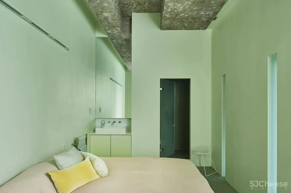 他十七年前设计的老房,现在五千万成交,这设计是真黑