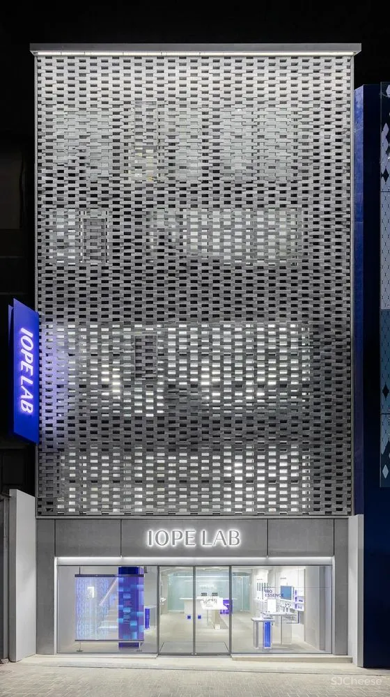 顶级化妆品牌艾诺碧(IOPE),IOPE LAB 旗舰店设计
