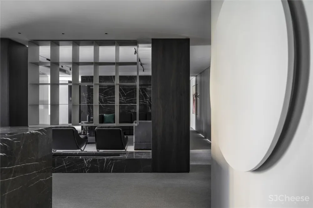 Mcgee Desing 理性与艺术的办公空间