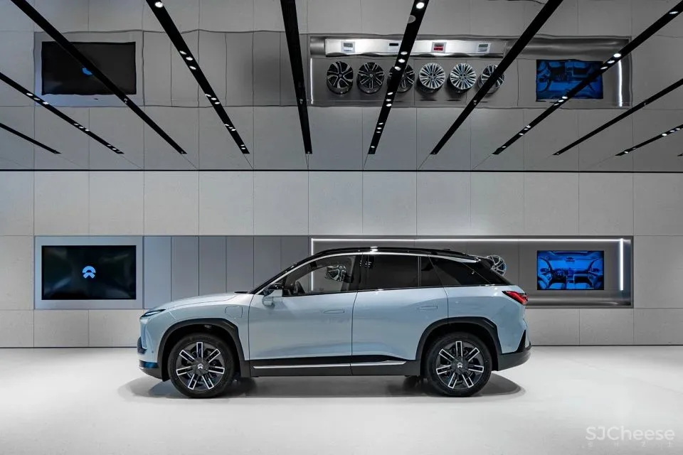 天津“NIO蔚来”旗舰店 Raams Architecture Studio