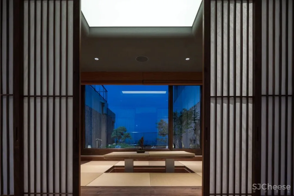 天作空间 300m²顶层隐秘庭院私宅