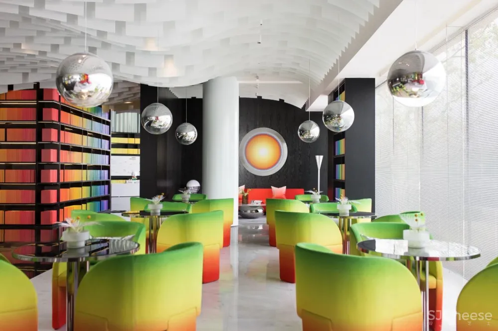 矩阵纵横 新作 郑州旭辉空港时代售楼处｜售楼处