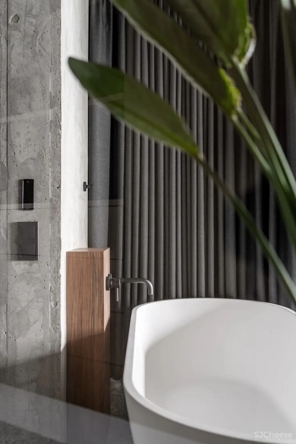 99㎡四居室,夫妻企业家,一人一间办公室!