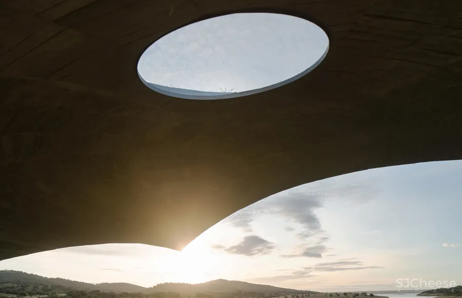 乡下民宿越做越精致，它们却反其道而行：越简陋越高级