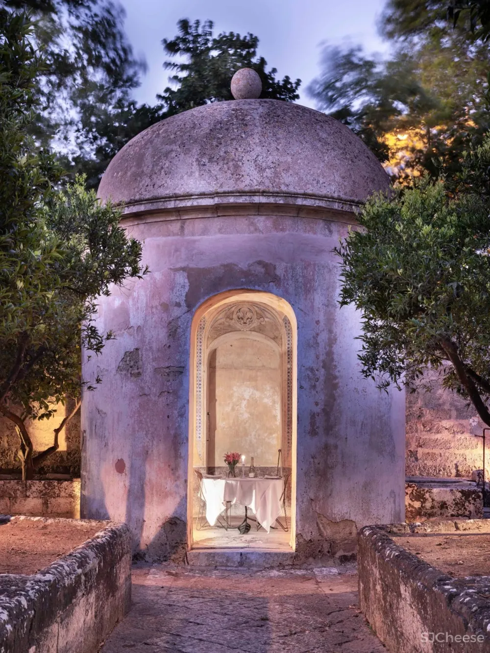 159 年历史的遗迹艺术酒店,收藏了极简、侘寂、巴洛克、拜占庭等风格!