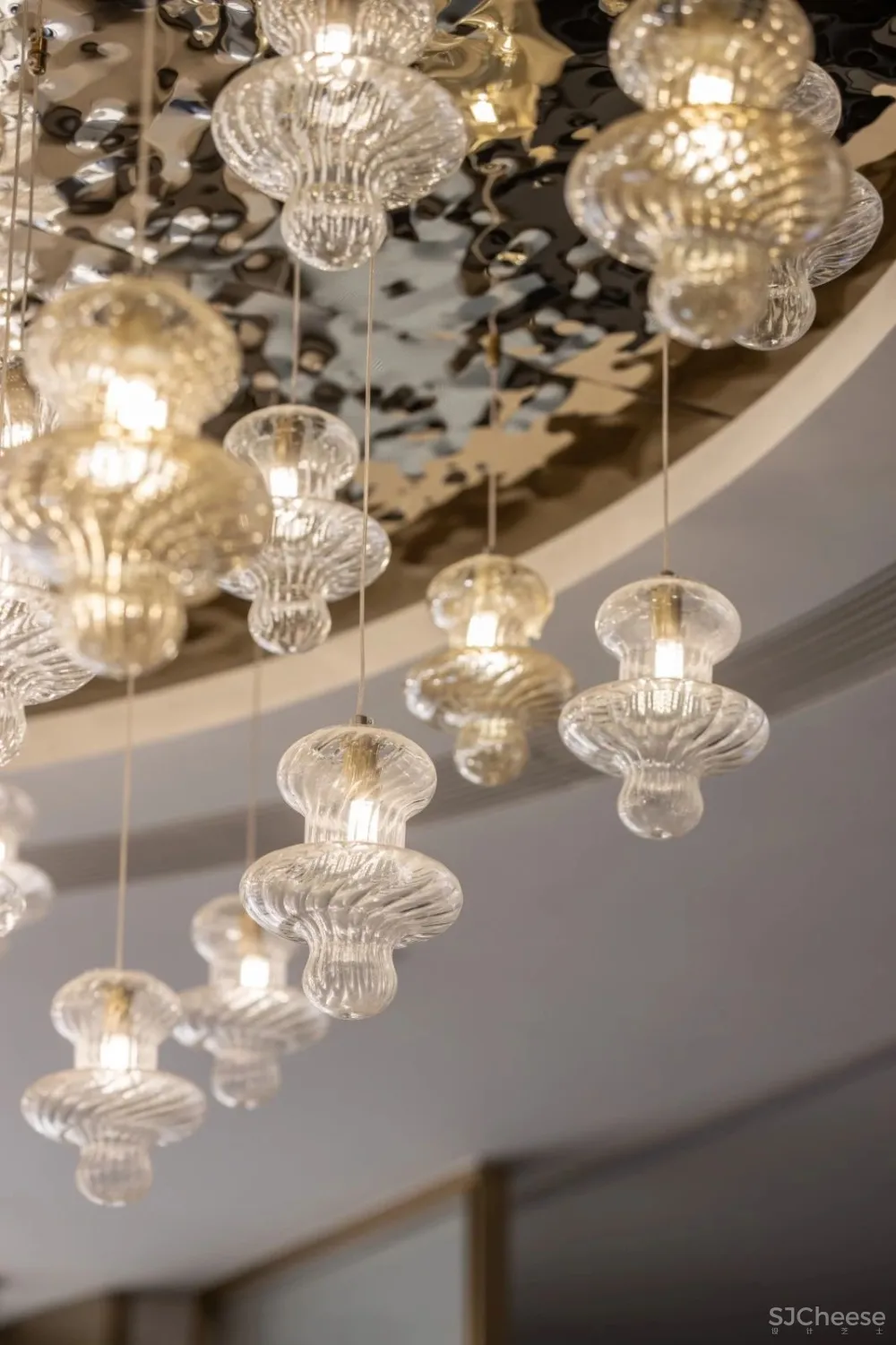 造价8000㎡ 售楼中心设计方案