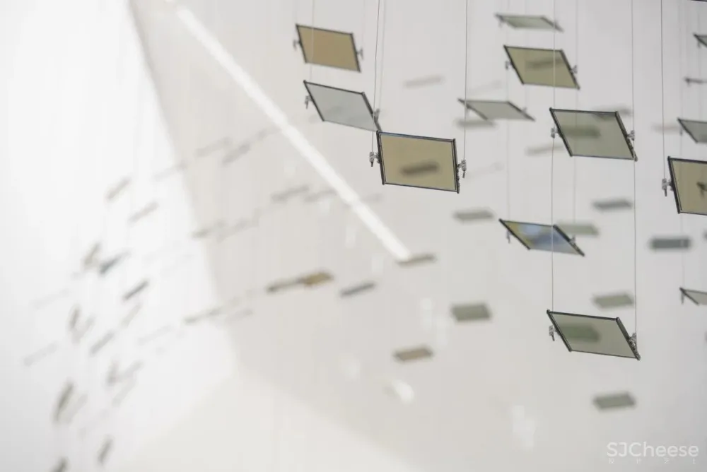 大堂挂幅画,早就过时了!这样的装置才叫灵动