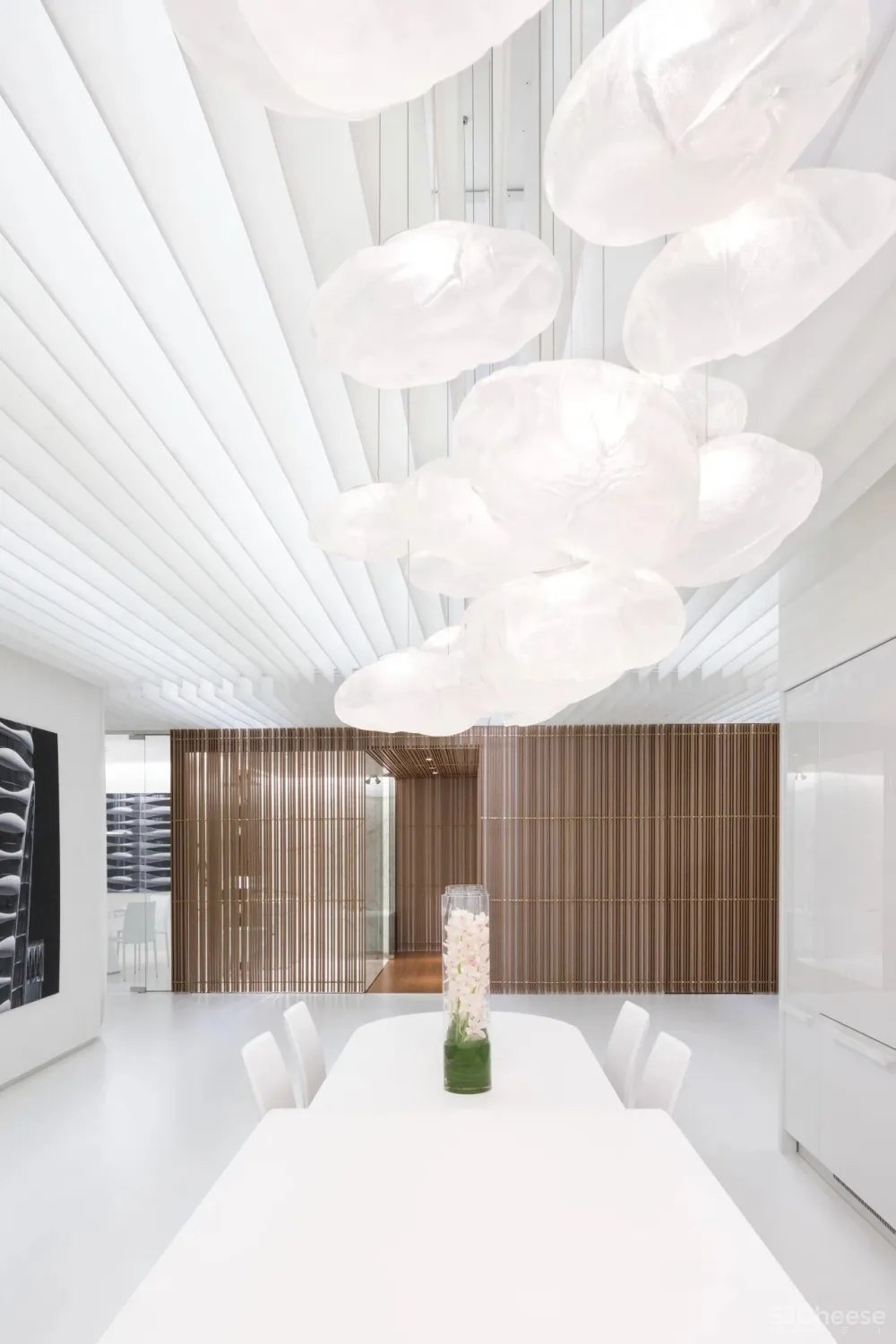 温哥华这个户型怪异的豪华公寓，示范了住宅楼也能成为地标