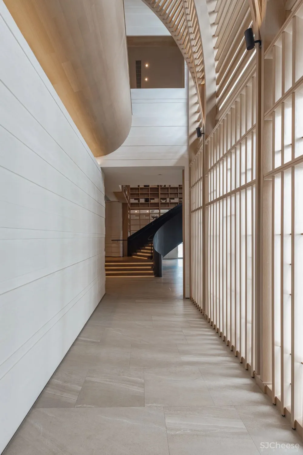 重庆滨江边的“时光之轮” 元禾大千