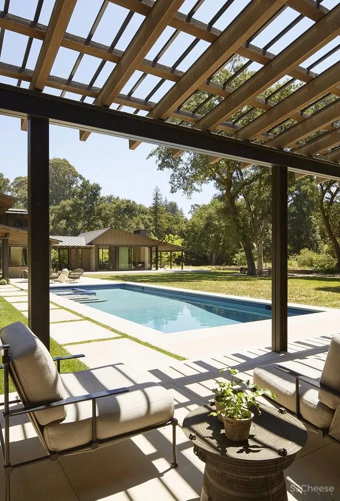 自然温感·雪松豪宅