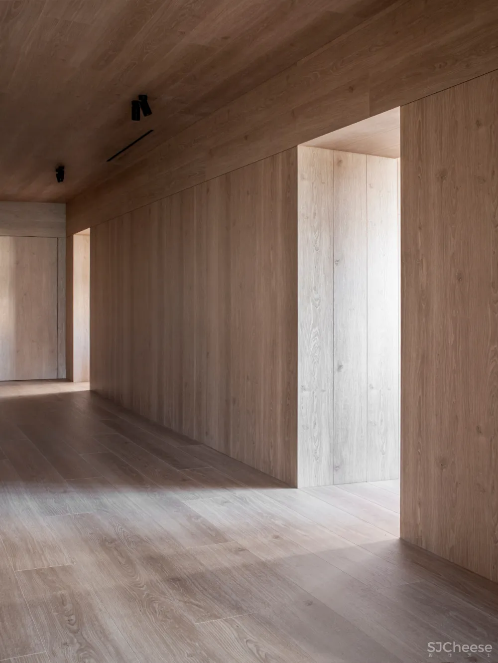 Conrad Architects 现代舒适 自然大气