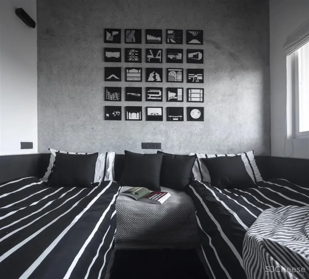 这个家又黑暗又绚烂，既大胆又原始，你会选择住在这个酷酷的空间吗？