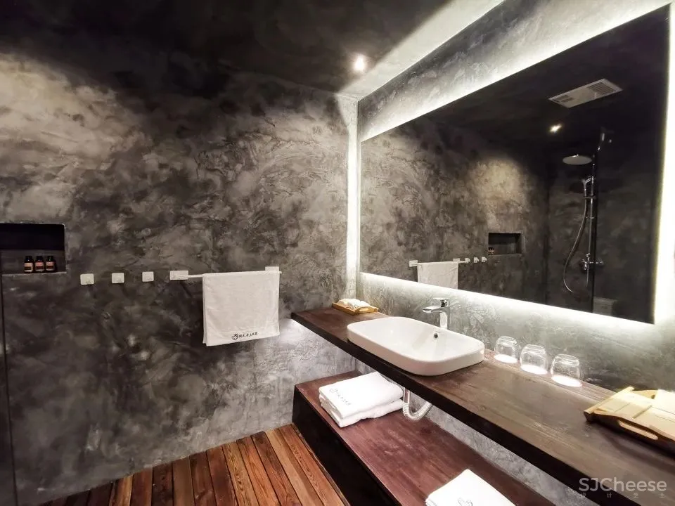 砖与木材讲述百年村落的故事 井上民宿