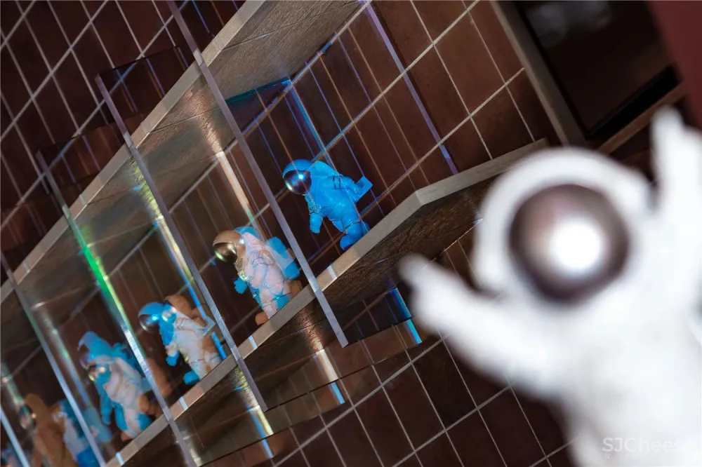 你怎么看奶茶品牌CoCo这家走向“宇宙”的店?