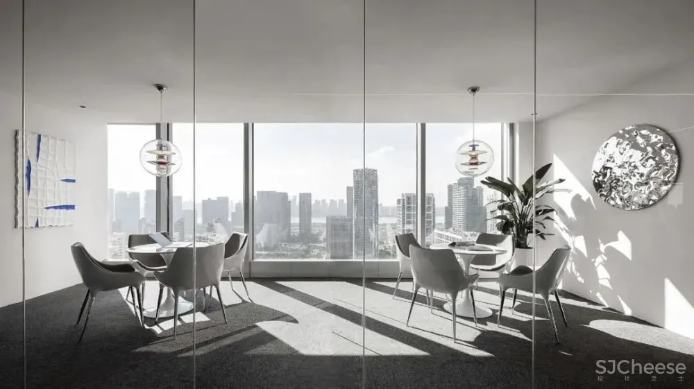 黑白简趣空间，90后都爱的个性潮地 珀阁室内设计