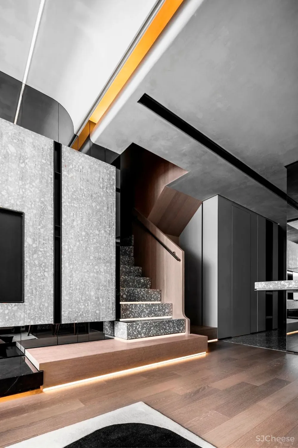 空间序曲 唐忠汉新作