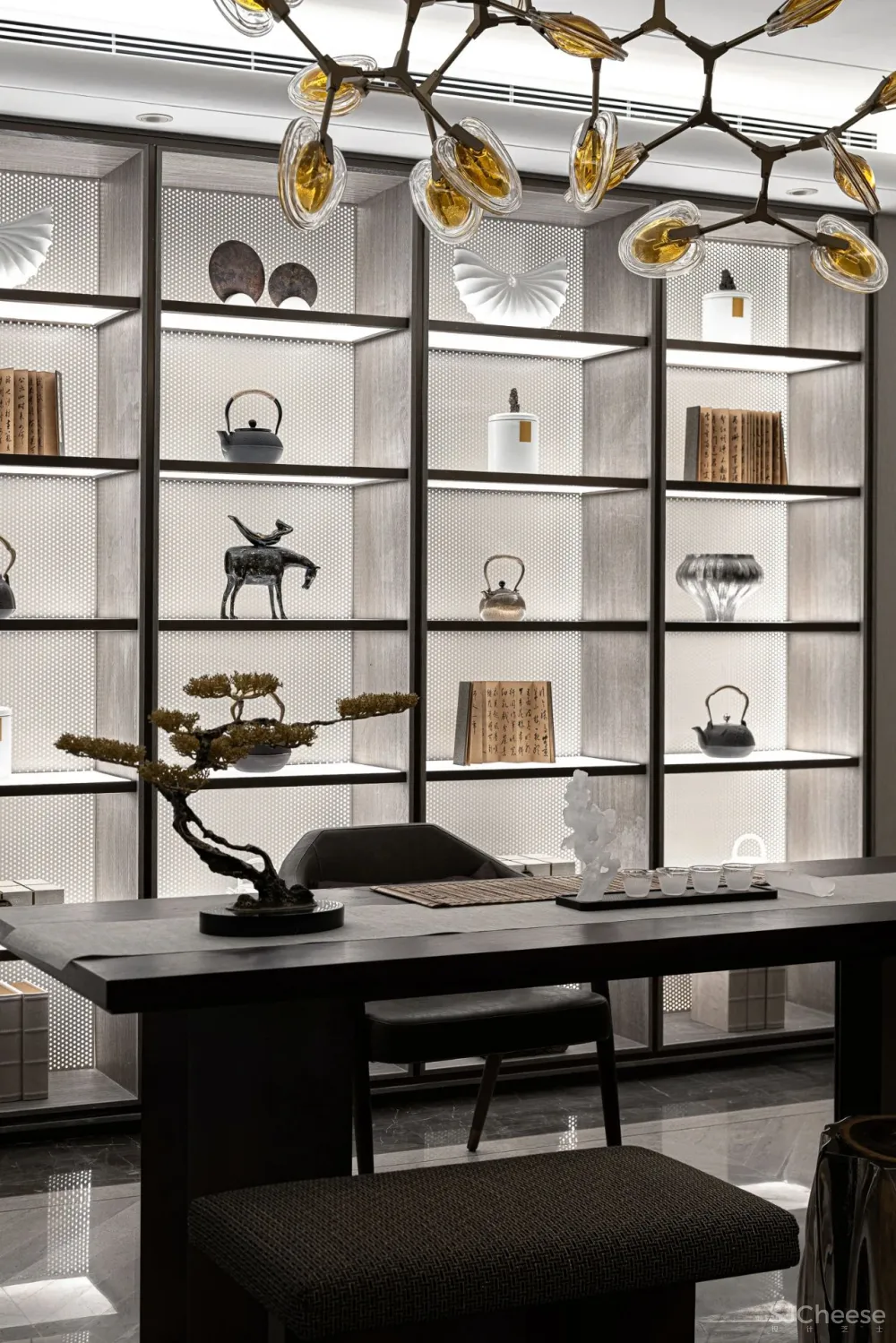 元禾大千：现代空间中的《瑞鹤图》