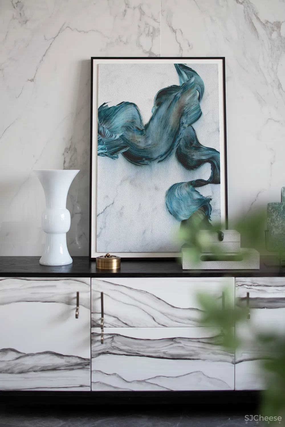 香港方黄新作:这年青春我们正好 玩转新时尚的马卡龙与水墨丹青