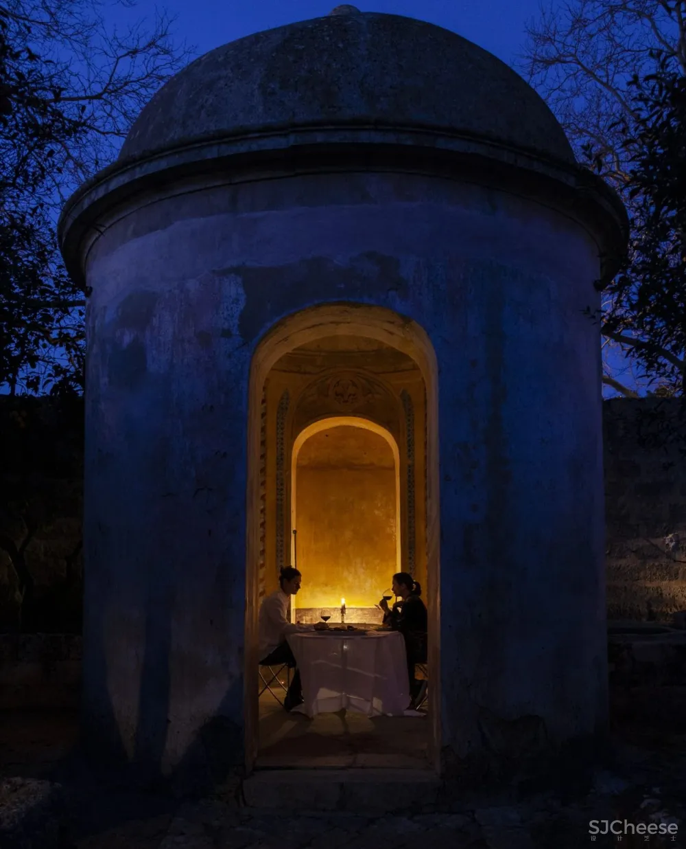 159 年历史的遗迹艺术酒店,收藏了极简、侘寂、巴洛克、拜占庭等风格!