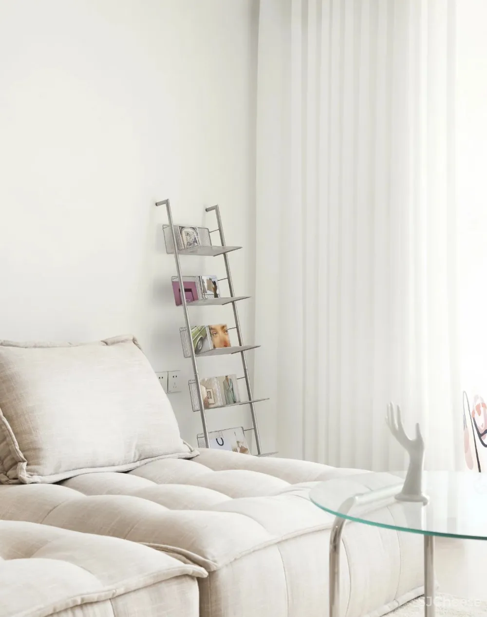 浅麻色 纯白色，简洁舒适的空间美感 清和一舍