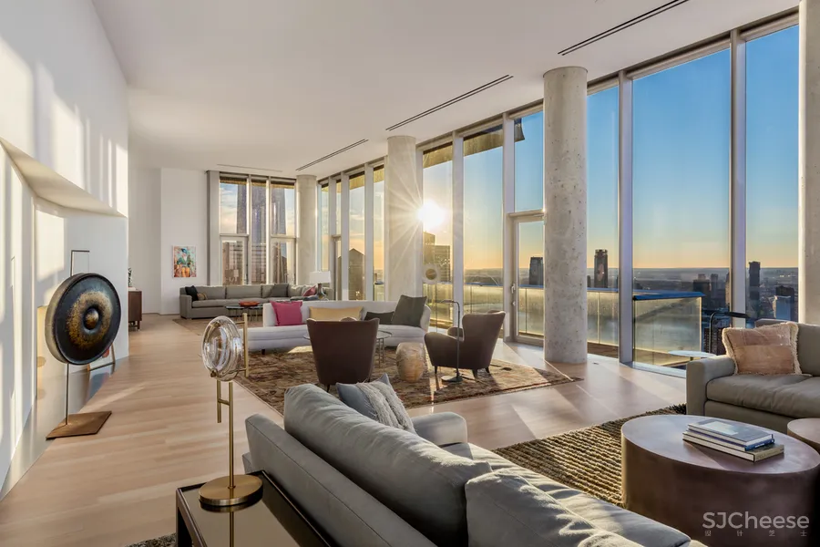 毛坯感的顶层公寓，一个月租金68万，三种软装陈设，哪种更高级？