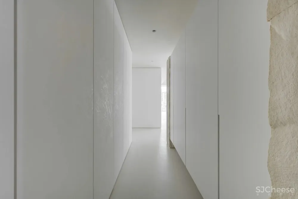 240㎡光影住宅，简净舒服 玮奕国际设计