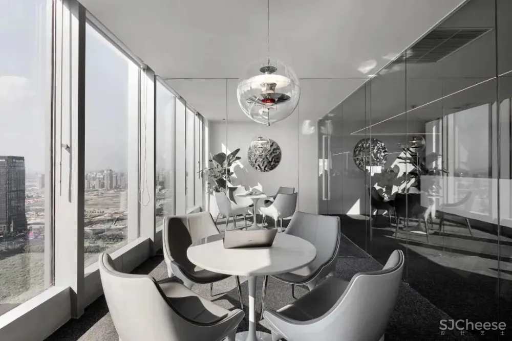 黑白简趣空间，90后都爱的个性潮地 珀阁室内设计