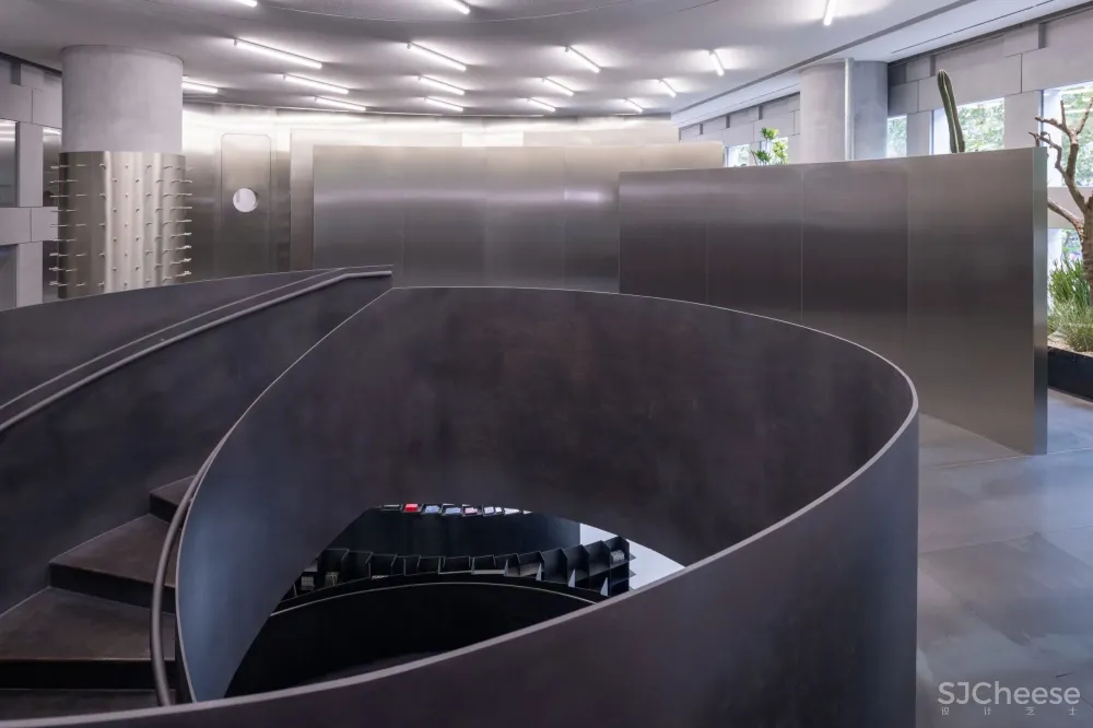 必逛的网红美妆店話梅落地成都,你打卡了吗?