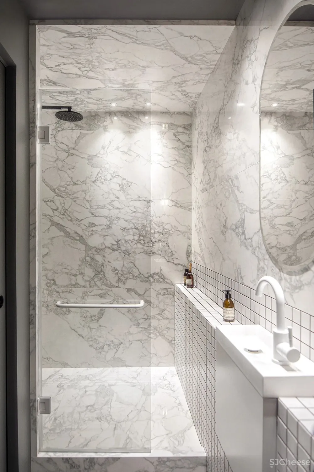 114㎡ 老房翻新,起居室加个“盒子”瞬间多出两间房