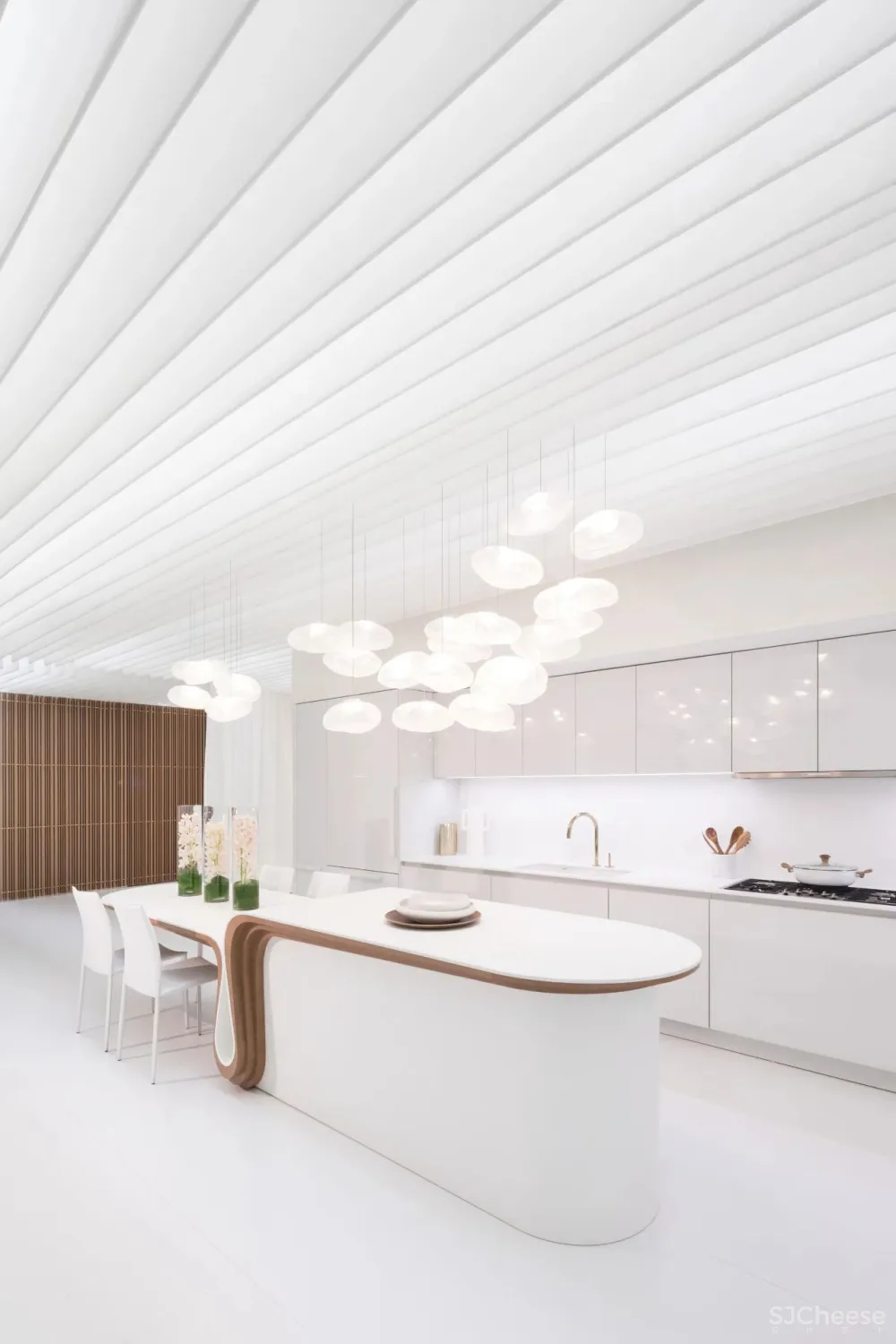 温哥华这个户型怪异的豪华公寓，示范了住宅楼也能成为地标