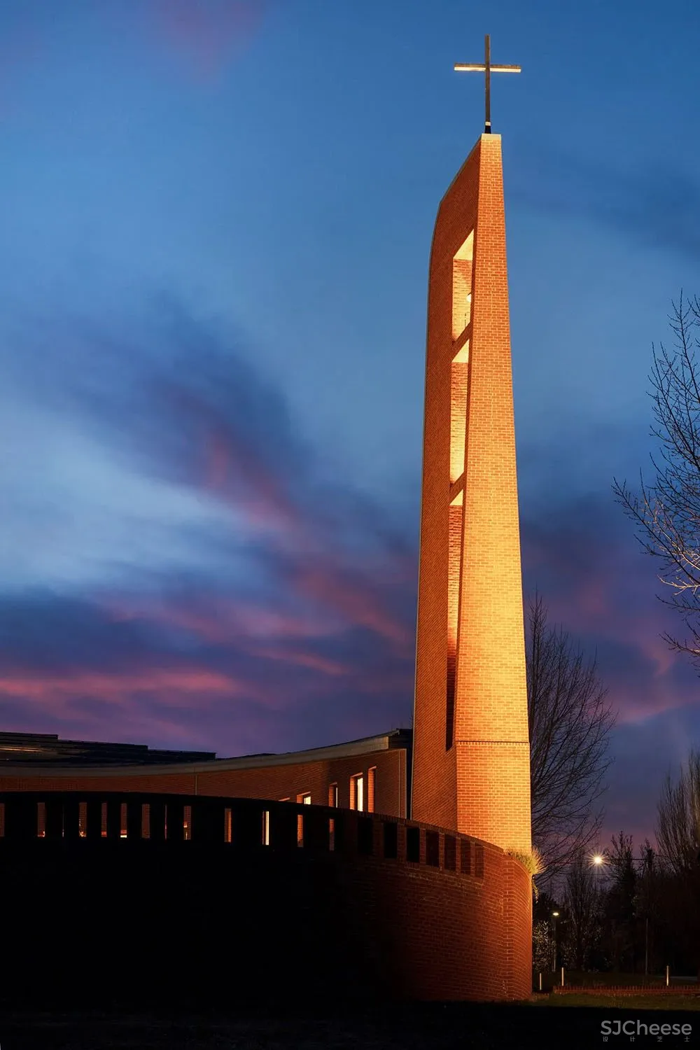 邀你走近神圣——传统教堂的现代回应