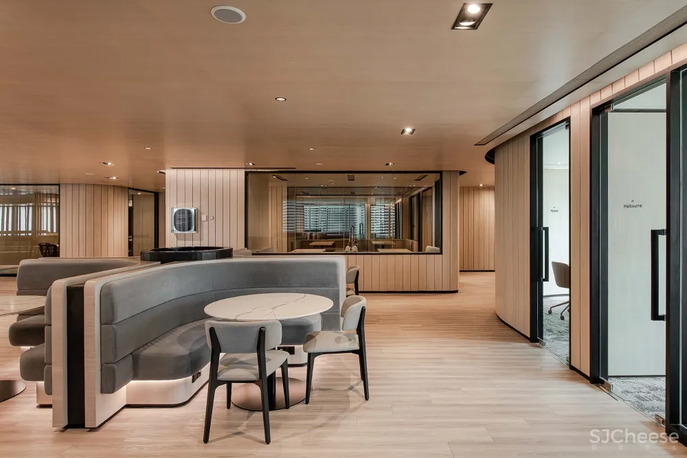 吉隆坡这个新总部大楼,细节堪比五星酒店,居然还能共享办公!