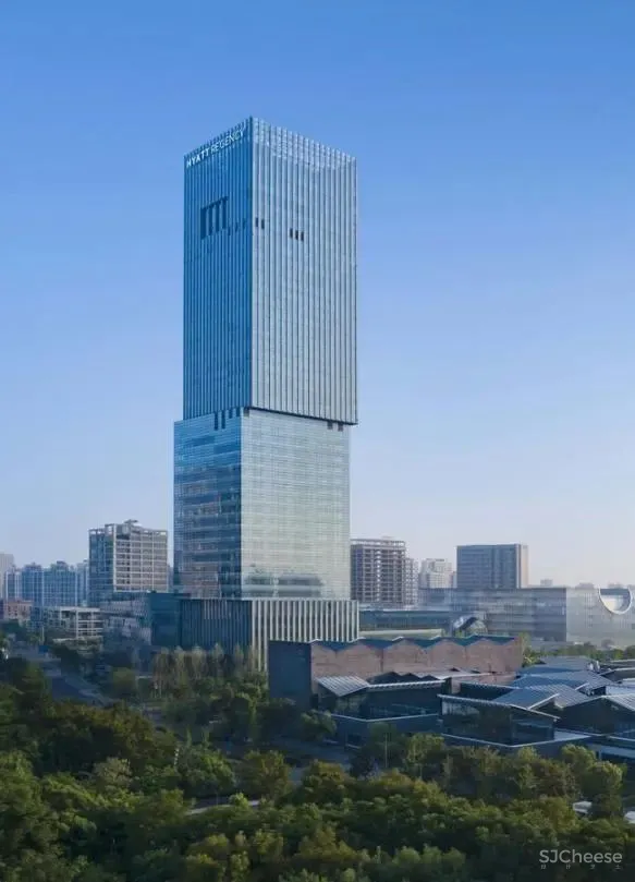 对标奢牌高定，国内这5家“大师级平价酒店”，1000元上下就能睡到