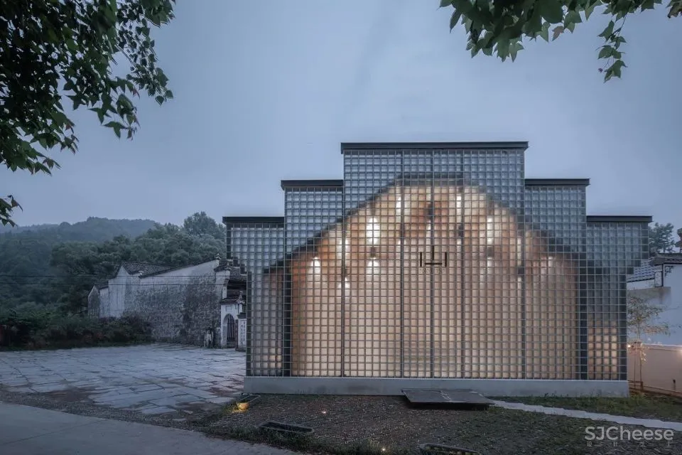 马岛八大作品盘点“我们自己的文化才是面向未来的”